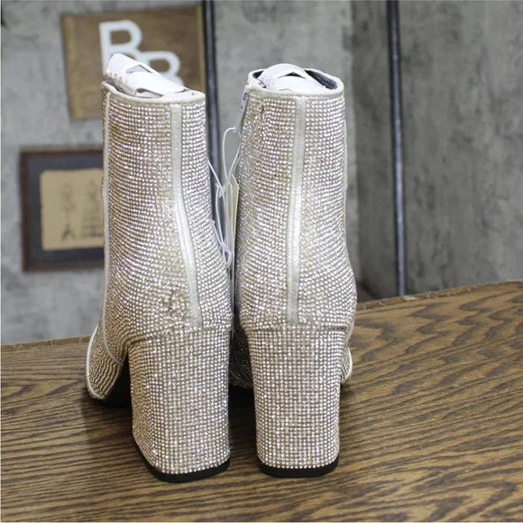 A New Day Womens Cailin Ankle Boots Silver Gray size 8 NEW - Picture 9 of 9